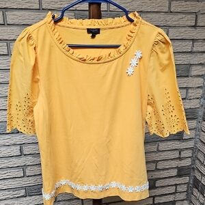Talbots Pretty Yellow Top With Daisys SZ L Petite Excellent